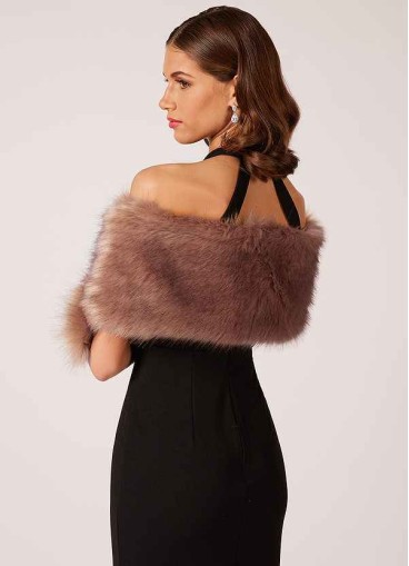 Juecet Sincerity Faux Fur Wrap