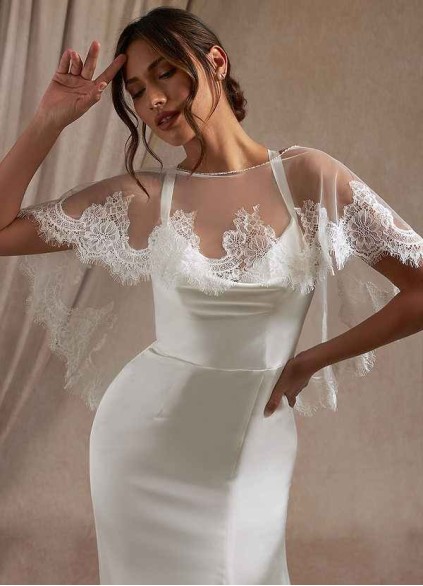 Juecet Delight Lace Tulle Wrap