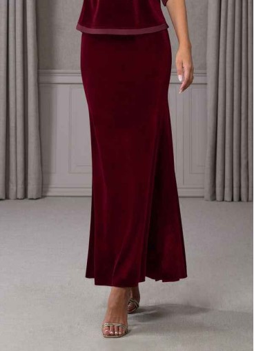 Juecet Zana Velvet Skirt
 ( Final Sale )
