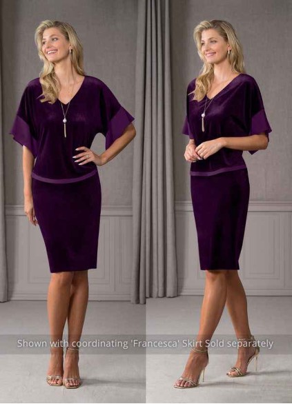 Juecet Fianna Velvet Blouse
( Final Sale ) Juecet Fianna Velvet Blouse
( Final Sale )