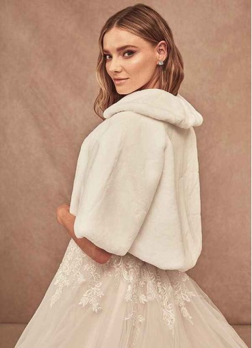 Juecet Faith Faux Fur Wrap