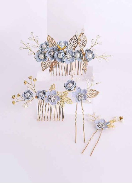 A Touch of Blue Haircomb A Touch of Blue Haircomb